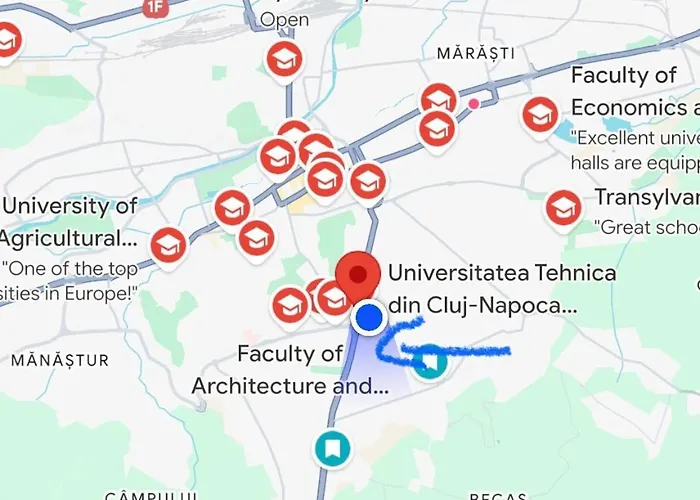 Liniste Confort Si Acces Rapid In Oras Parcare * Κλουζ-Ναπόκα